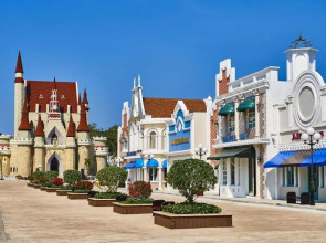 Chen Sea Resort & Spa