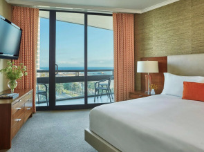 Fairmont Miramar Hotel