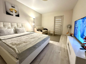 Фреш рум на улице Маршала Устинова, д.3