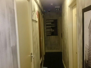 Amigo Hotel - Hostel