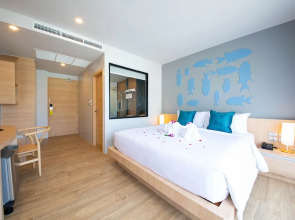 Golden Paradise Hotel