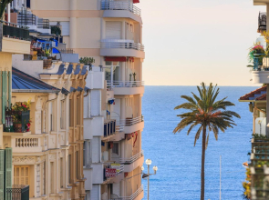 The Jay Hotel by HappyCulture