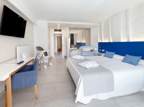 Playaolid Suites & Apartments