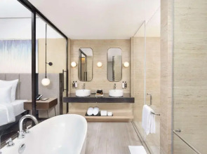 Novotel New Delhi City Centre