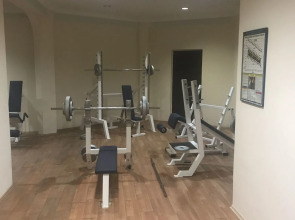 May Flower Apart Hotel