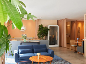 Hotel Indigo Bordeaux Centre Chartrons by IHG