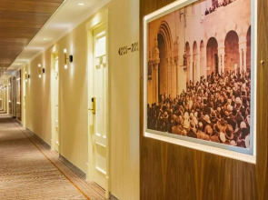 YMCA Three Arches Hotel