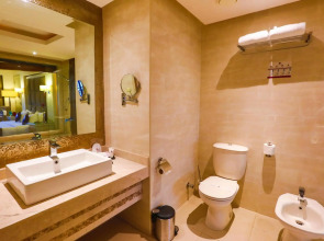 Charmillion Club Resort