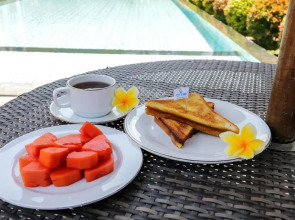 Grand Senggigi Hotel