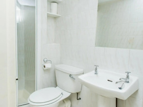 Avonmore Hotel Cartwright Gardens