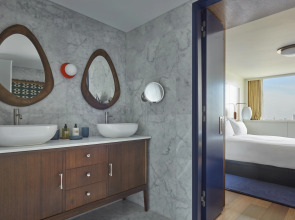 Sea Containers London