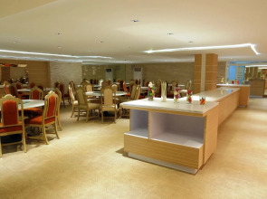 Methavalai Residence