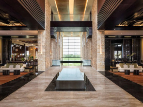 VOGO Abu Dhabi Golf Resort & Spa