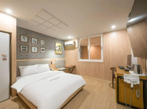 HOTEL Yeogiuhtte Gwangju Station