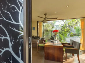 DenBukit Residence and Suite