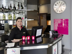 CABINN Express Hotel