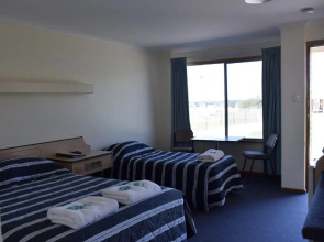 Stansbury Holiday Motel