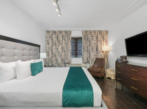 Riviera Hotel South Beach