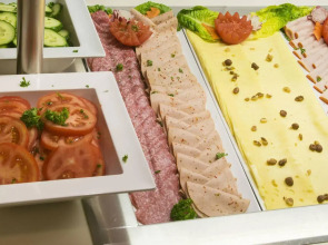 Premier Inn Cologne City Sud Hotel