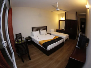 Отель Hikkaduwa Beach