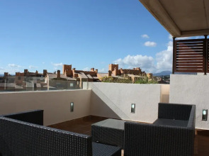 First Line Penthouse With Private Pool