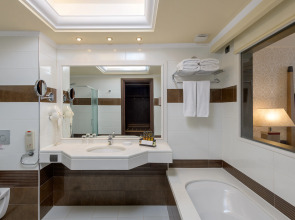 La Marquise Luxury Resort Complex