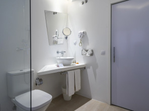 Atarazanas Málaga Boutique Hotel