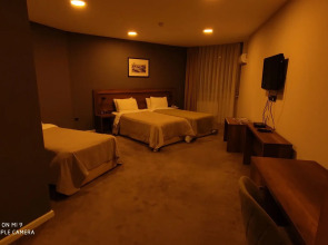 Отель «Яхт-клуб»