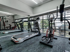 Draco Hotel & Suites