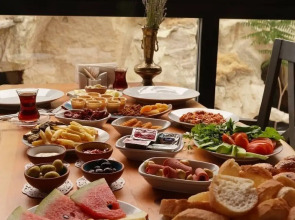 Pome Granate Cave Hotel