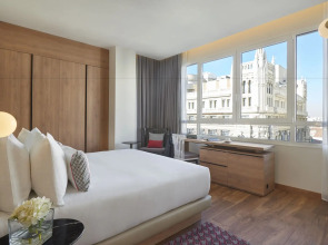 Отель Hyatt Centric Gran Via Madrid