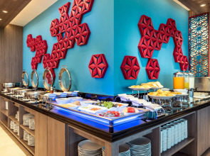 Отель ibis Styles Phuket City Hotel