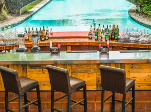 Riande Aeropuerto Hotel & Casino