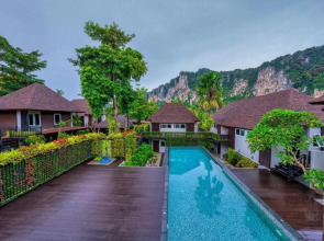 The Cliff Elegance Resort
