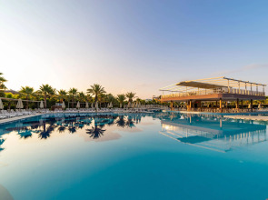 Sunmelia Beach Resort Hotel & Spa