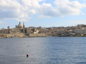 Sliema Marina Hotel