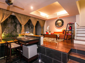 18 Suite Villa Loft by AMITHYA