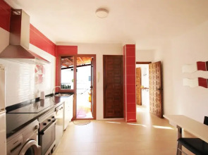 1077 Apartment Paola