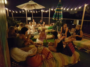 Jammin' Hostel & Bar