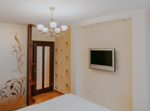 Золотой ключ на улице Авиаторов 42