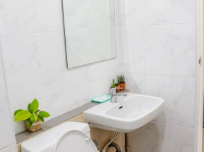 S2 Airport Residence