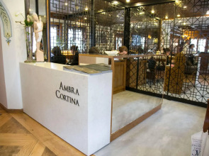 Ambra Cortina Luxury & Fashion Boutique Hotel