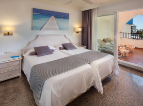 Mac Puerto Marina Benalmadena