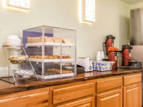 Econo Lodge Inn & Suites Williams - Grand Canyon Area