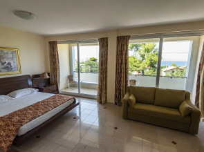 Dolphin Resort Hotel & Conference