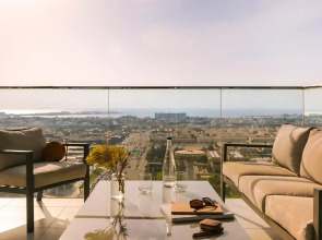 Sonder by Marriott Bonvoy Downtown Towers Apartments