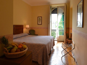 Hotel Roma E Rocca Cavour