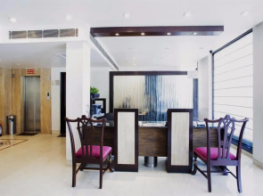 Rockland Hotel - C R Park