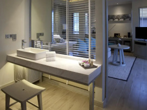 Pullman Phuket Arcadia Naithon Beach