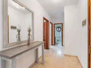 Klayman Olivina Aparthotel